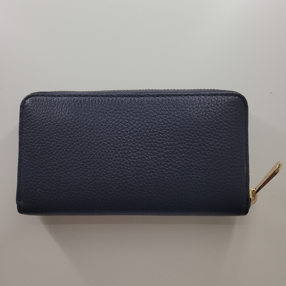 Michael kors wallet - Picture 2 of 6